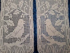 Antique MARY CARD 'Holly & Bird' 2 x Doilies 1931 Design Filet Hand Crochet