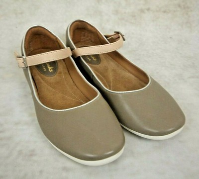 clarks feature film shoes