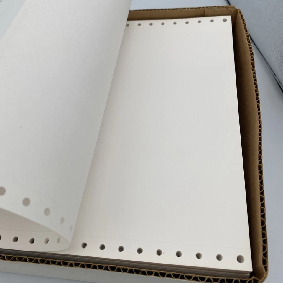 Continuous Fan-Fold Dot Matrix Tractor feed Printer Paper Sheets 9.5"×11" VTG - Image 4 of 4