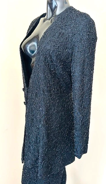 Traje Pantalón y Chaqueta Carmen Marc Valvo Corte V Negro Talla 10 Con Cuentas Pesadas Foto 3 de 4