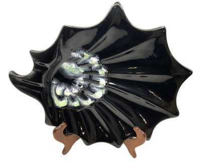 Vintage Royal Haeger 1940s -1960s Modern Large Black Glaze Ashtray Pottery R1823