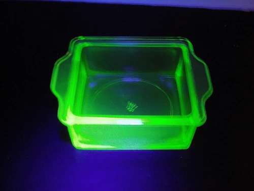 Hazel Atlas Green Uranium Glass Refrigerator Dish 5" x 4-5/8" NO LID