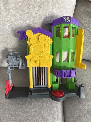 Imaginext DC Batman Crime Alley Joker's Lair Bank Action Figure Diorama Playset