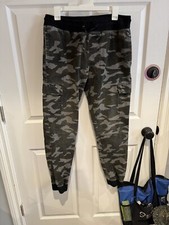 Men  s Camo Jogger Pants