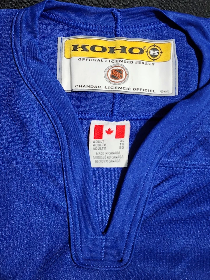 Autographed WADE BELAK Toronto Maple Leafs Jersey JSA COA - Image 4 of 4