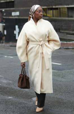 Zara Oversized Wool Blend Coat ZW Collection Vanilla Size L Large