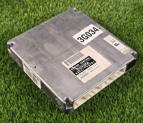 Toyota Land Cruiser 2007-2009 Engine Computer 89661-60f01 Oem Used - Picture 1 of 13