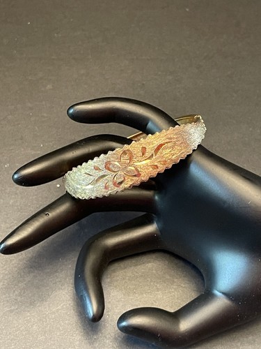 Vintage signed LJM Bracelet Gold Tone Etched Flower Floral Bangle Laurentian