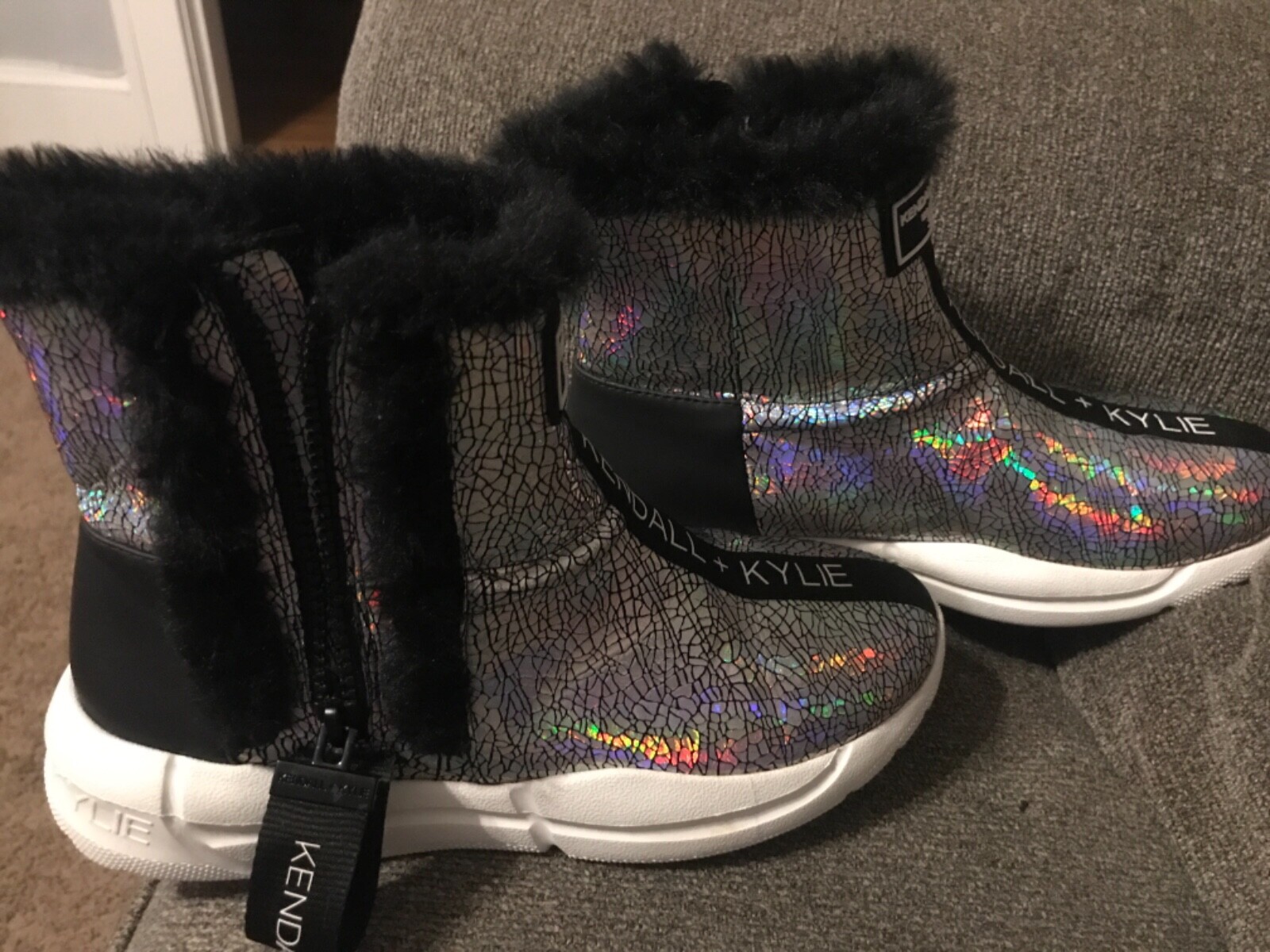 KENDAL+KYLIE SNEAKERS 7-7 1/2 FOR WOMANS image 2