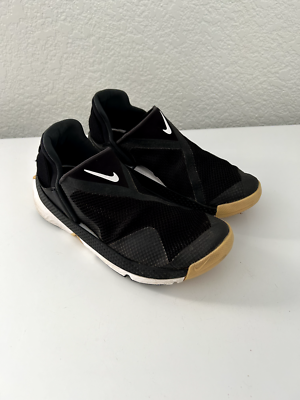 Nike Go Flyease Black Womens Size 7.5 Slip On Shoes Great  display picture 2