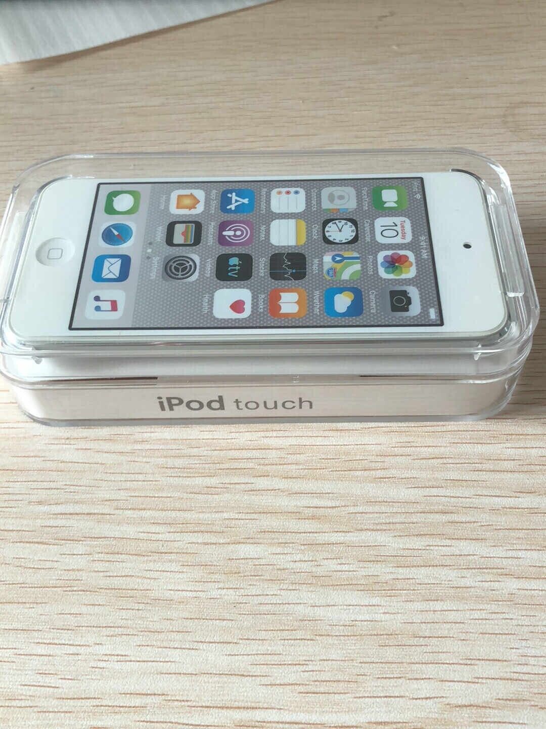 Apple iPod Touch 7th Generation Silver (128 GB)