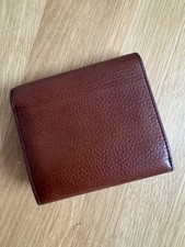 Mulberry Classic Grain Trifold Continental Wallet in Oak - Lovely Condition