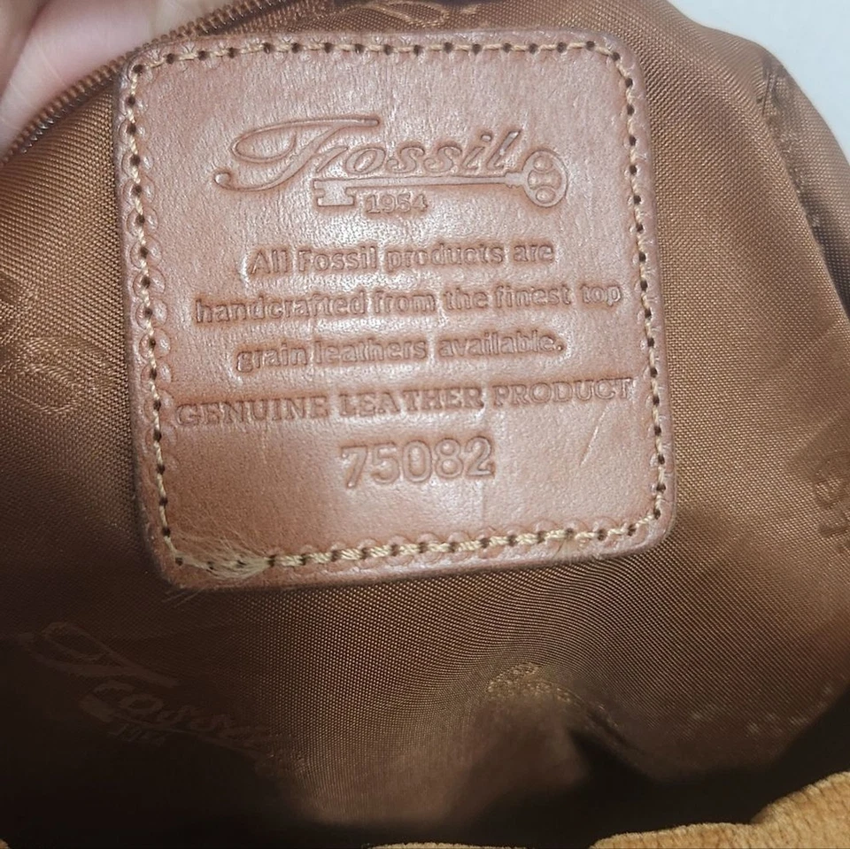 Bolso Bandolera Bandolera Bolso Mensajero Vintage FOSSIL Plegable Bronceado Cuero Gamuza Suave Foto 2 de 4