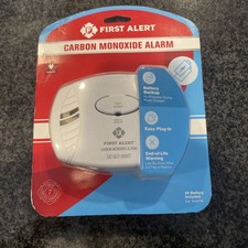 CARBON MONOXIDE ALARM - NEW IN PACKAGE - BRAND NEW