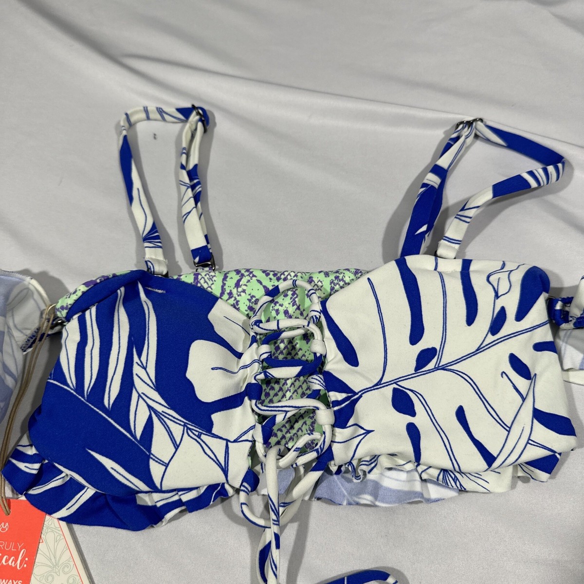 NWT $76 Maaji [ XS ] Maraja Cold Shoulder Ruffle Bandeau