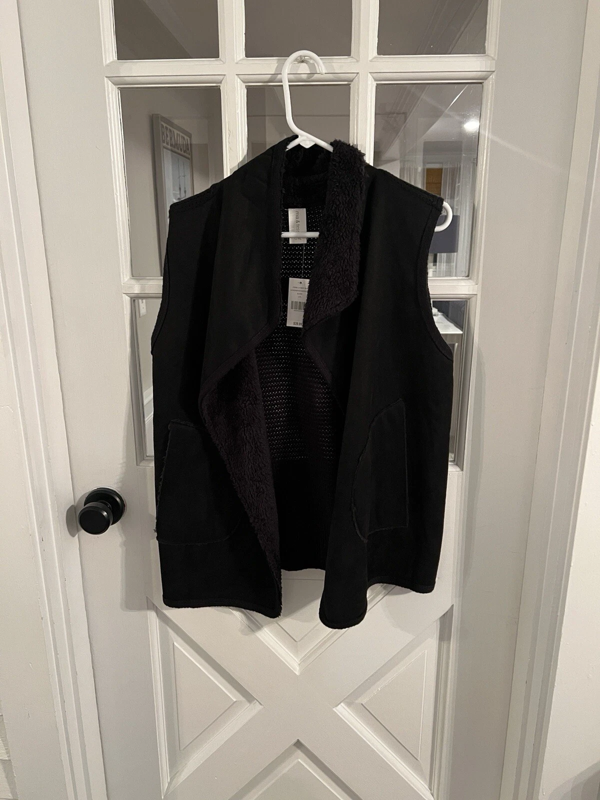 Mia & Tess Fuzzy Suede Vest NWT Black Size L/XL