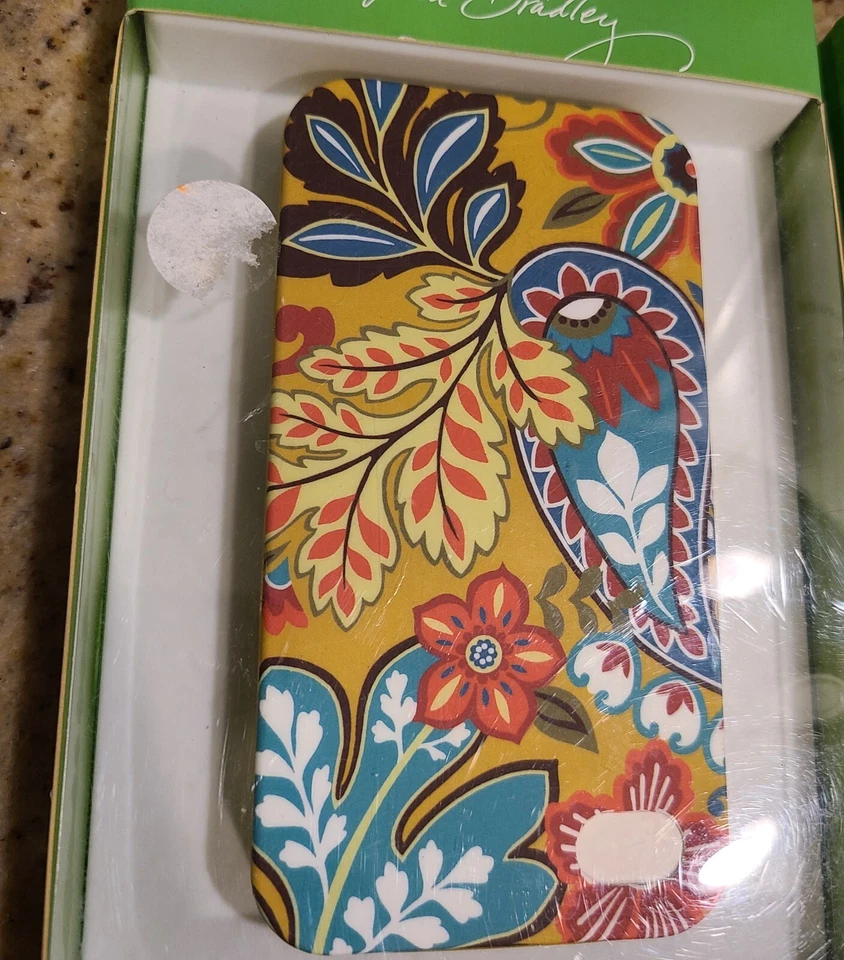 2~ Fundas rígidas de silicona Vera Bradley provenzal y Portobello. iPhone 4 y 4S Foto 2 de 4