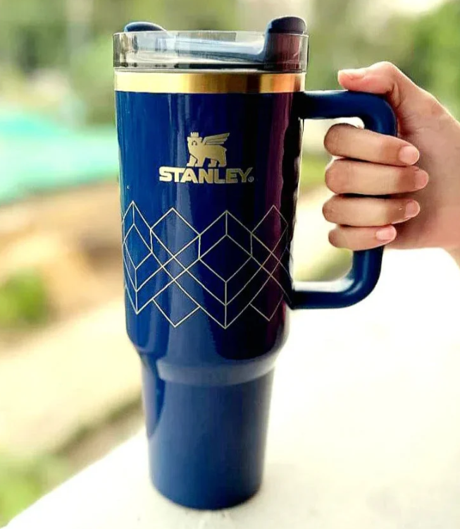 Stanley 40oz Deco Collection Quencher Tumbler in Nightfall Glow Blue  