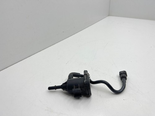 Mercedes-Benz C W205 2019 Benzin Vakuum Ventil A0014760532