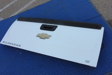 17-13 08 09 Chevy Silverado Sierra Tailgate Tail Gate Factory Assembly Oem White 17-13 08 09 Chevy Silverado Sierra Tailgate Tail Gate Factory Assembly Oem White