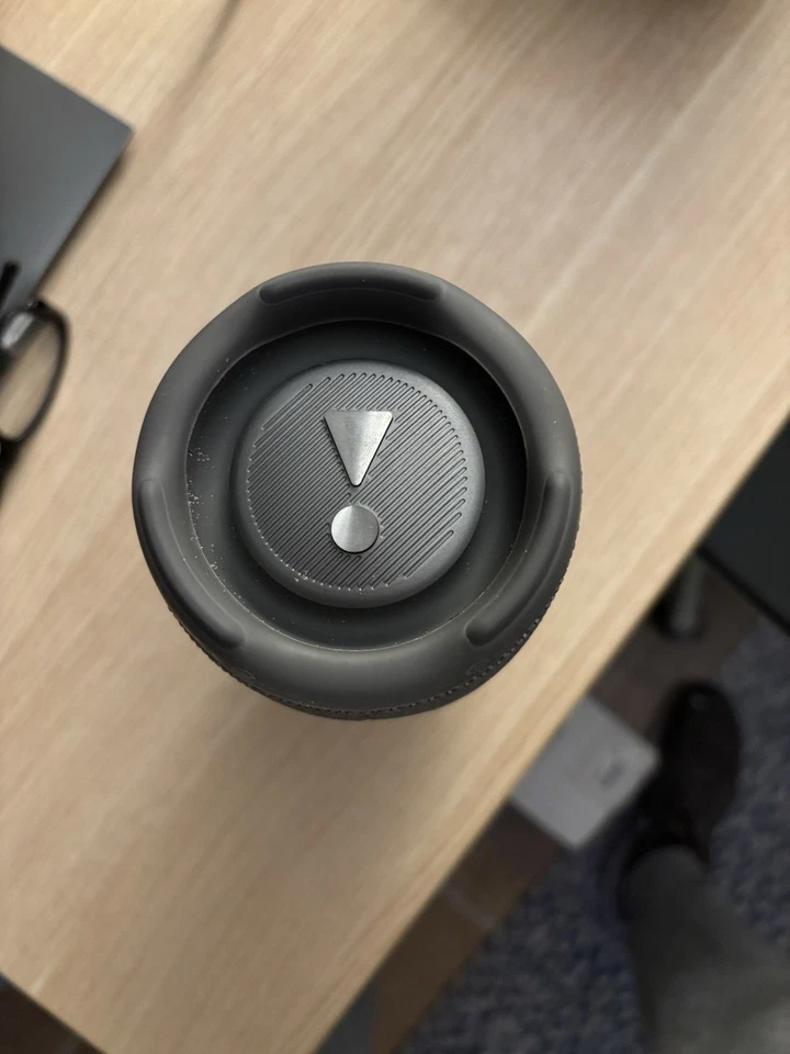 Altavoz portátil inalámbrico Bluetooth JBL Charge 5 unidad gris solamente Foto 2 de 3