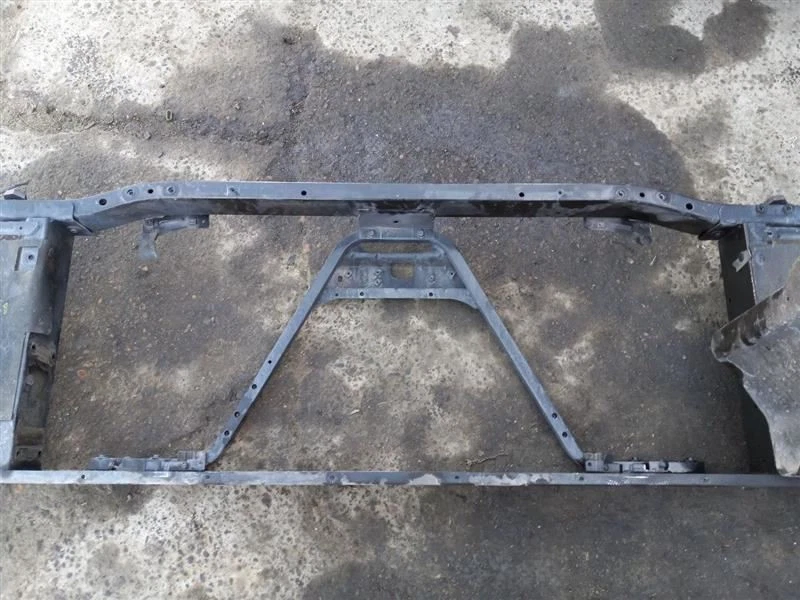 Soporte núcleo radiador 07-09 Chevrolet Avalanche 1500 20805487 Foto 2 de 4