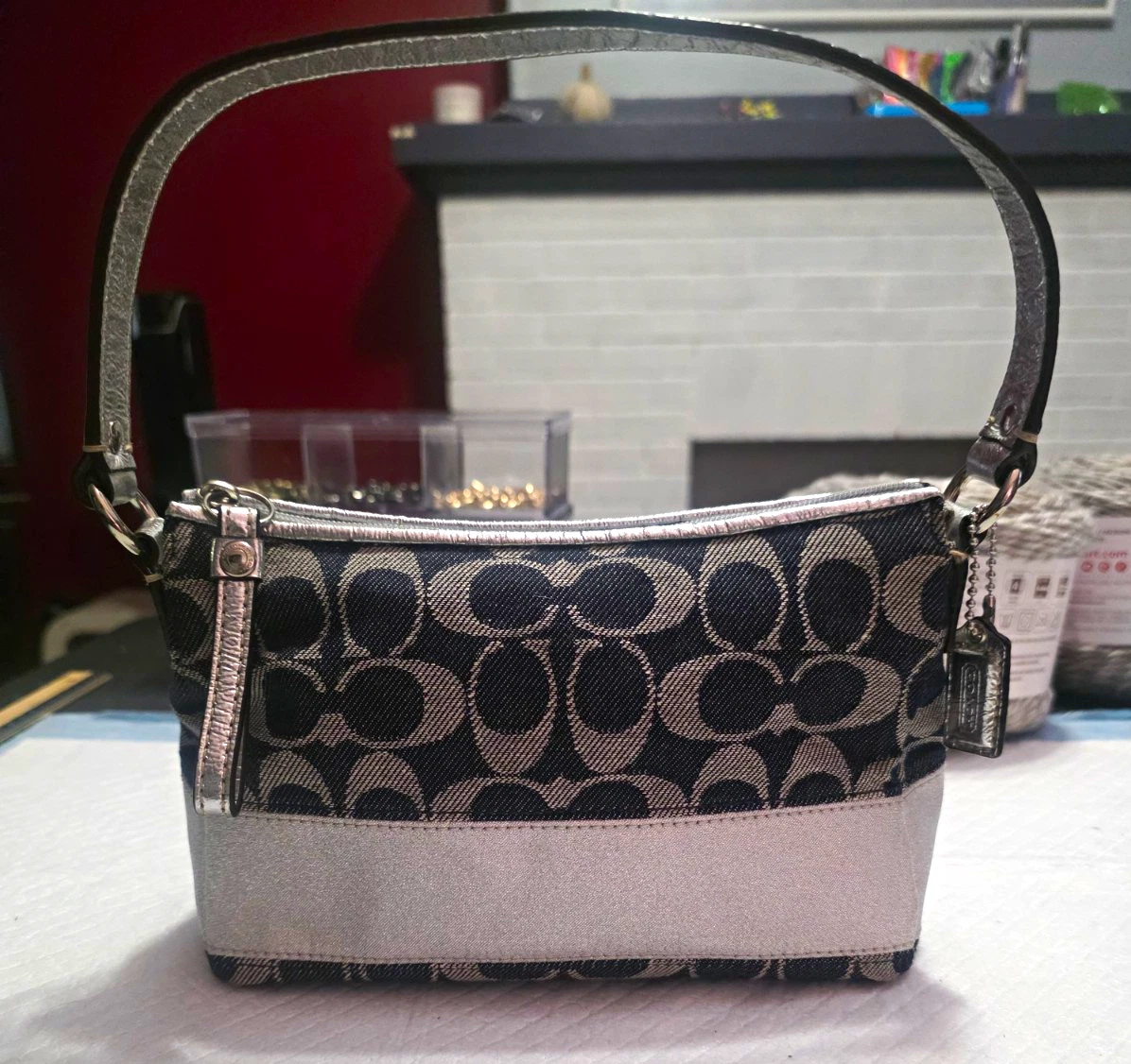 バッグ COACH Signature Striped Accessory Pouch COACH Handbag