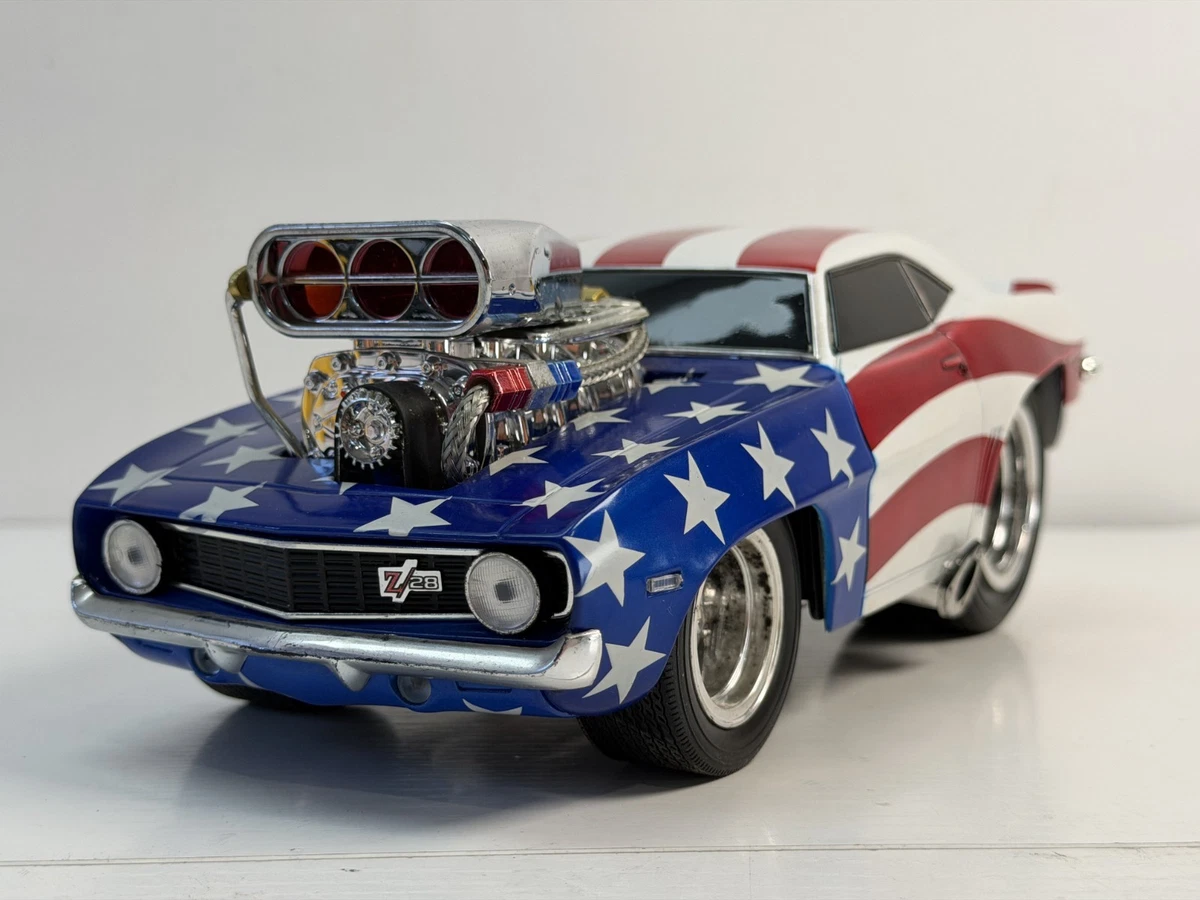 Muscle Machines Chevrolet 1:18 Scale Diecast Cars, Trucks & Vans