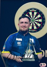 LUKE THE NUKE LITTLER SIGNED PREMIER LEAGUE CHAMPION 12x8 (ACG CERT AG18860)