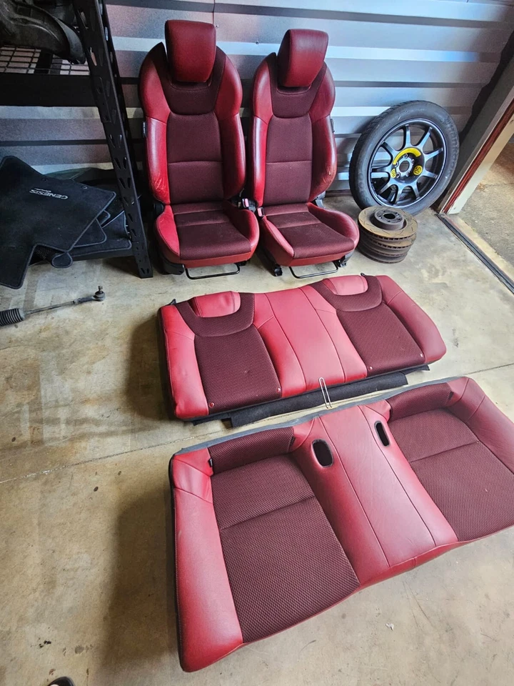 Juego de asientos delanteros y traseros 13 14 15 16 Hyundai Genesis Coupe Foto 2 de 3