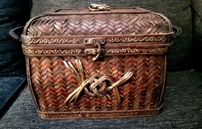 Vintage Bombay Hand Woven Three Color Decorative Woven Basket W/ Dome Lid