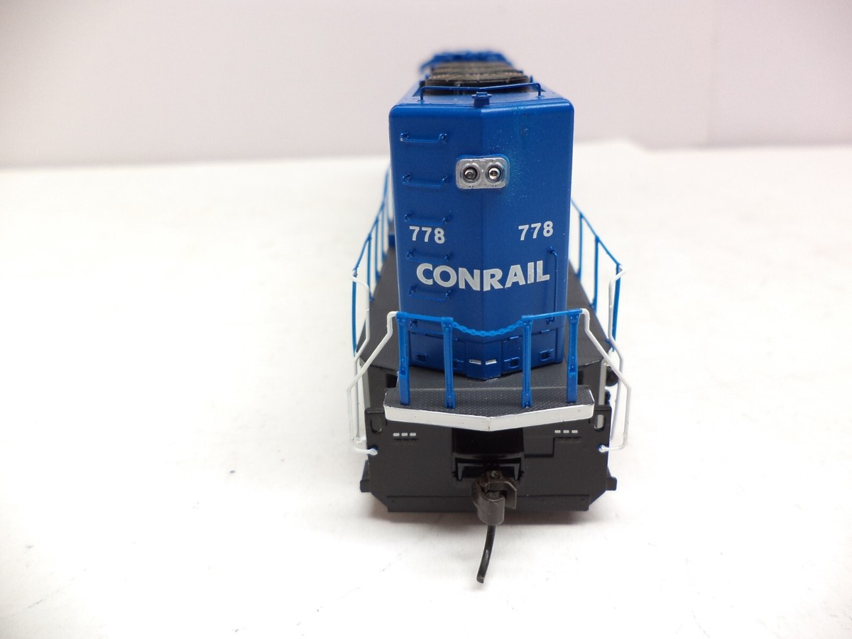 Athearn Genesis Ho G6414, SD70MAC locomotive, CSX 778 | eBay