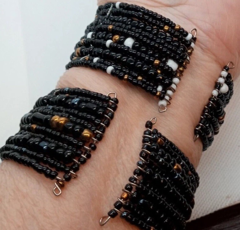 Bracelets Pair Seed Beaded Memory Wire Cuff Black… - image 6
