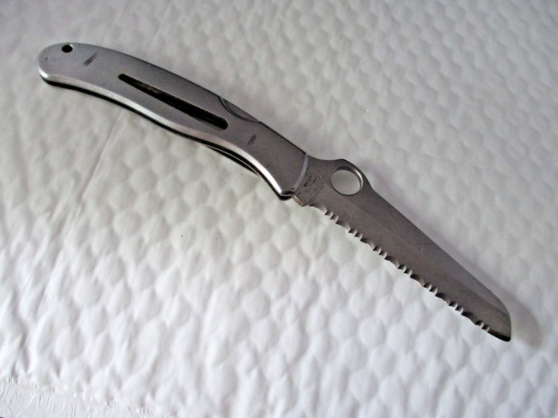 Vintage Spyderco G-2 Steel C02 Mariner Knife Seki Japan w/Beltclip Midlock Z0129
