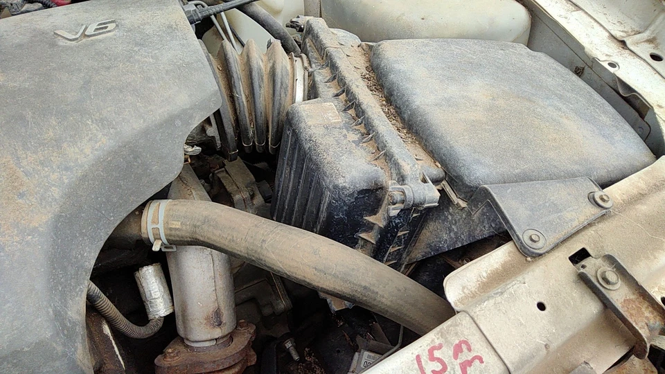 1997-2005 Buick Park Ave Complete Air Intake Filter Box Housing With Tube Oem - Image 4 of 4