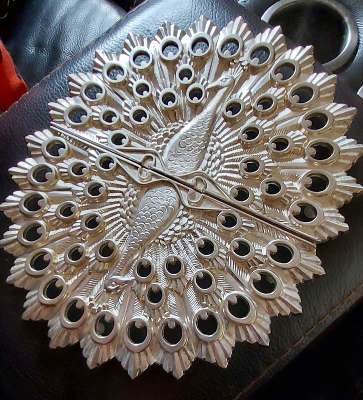 Beautiful Vintage Godinger Peackock Expanding Serving Plate