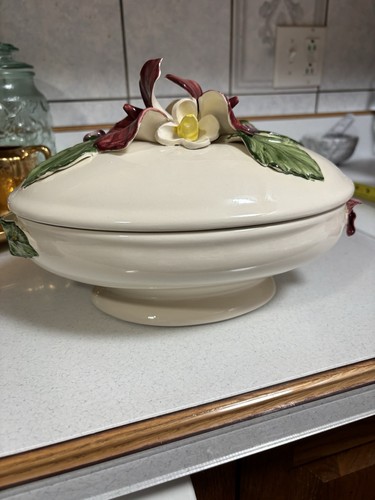 Capidimonte Style Serving Tureen With Rose Design-Signed