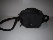Lowepro Edit 110 Small Black Padded Camera/Ca...