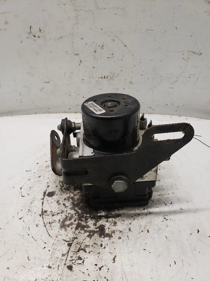 Антиблокировочная тормозная деталь подходит для 06 Commander 1436370 - Изображение 2 из 4