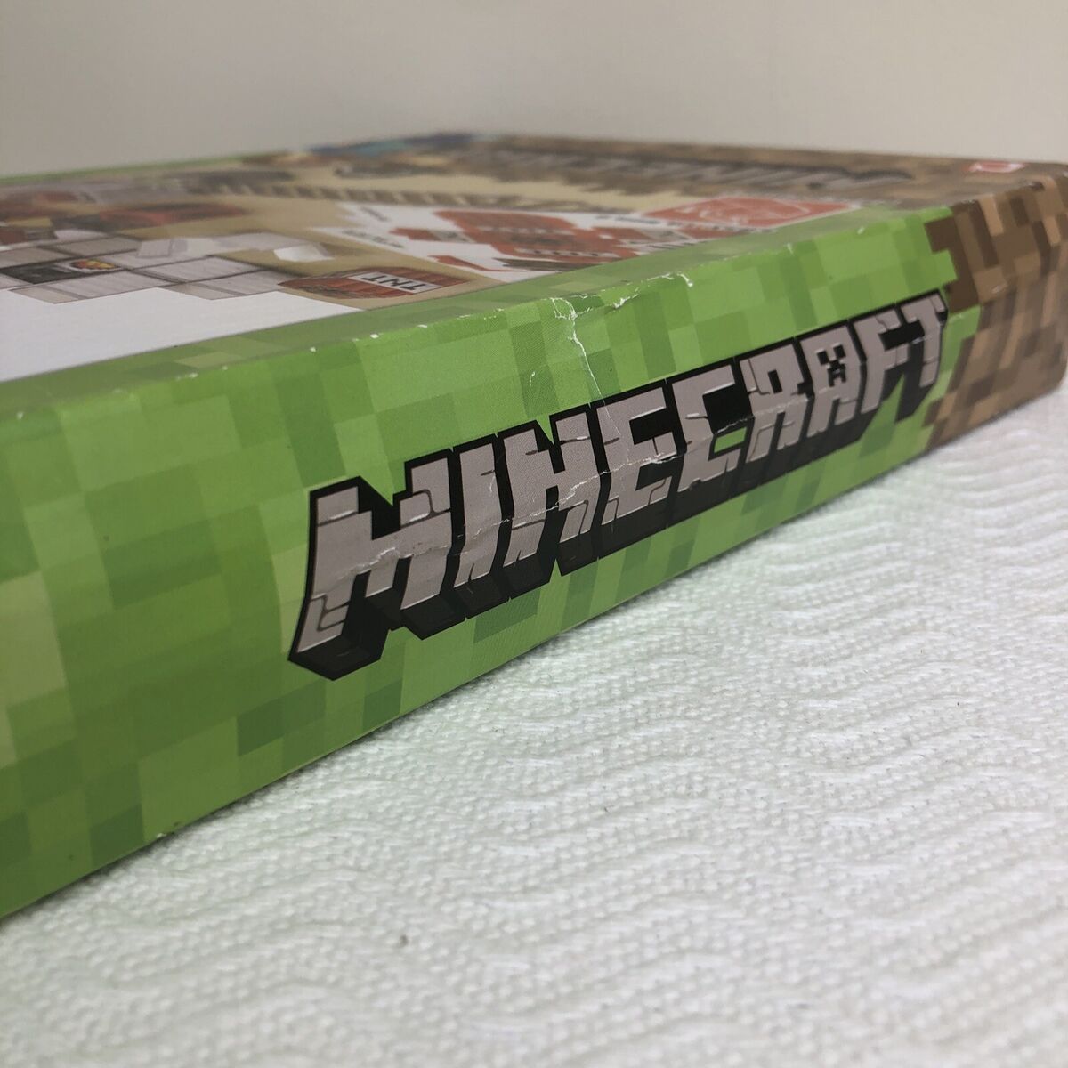 Buy MineCart Hot Wheels Pig Character Exclusive with Minecraft Papercraft  30 Piece Animal Mobs Ride-Ons Compatible with Minecraft Character Mini  figures Online at desertcartNorway