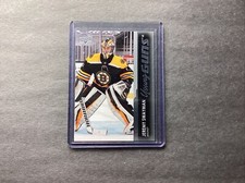 2021-22 Upper Deck Series 1 YG Young Guns 226 Jeremy Swayman Boston Bruins