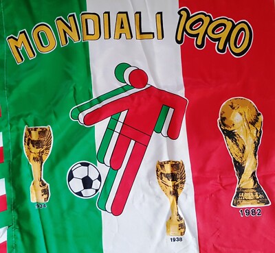 Drapeau Italie Mondial 1990 - Avec Coupes Du Monde 1934 1938 1982 - 60x64 Cm - NEUF