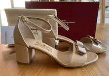 Salvatore Ferragamo Gavina Patent New Bisque Bow Sandals Heel EU39 US8.5 UK6
