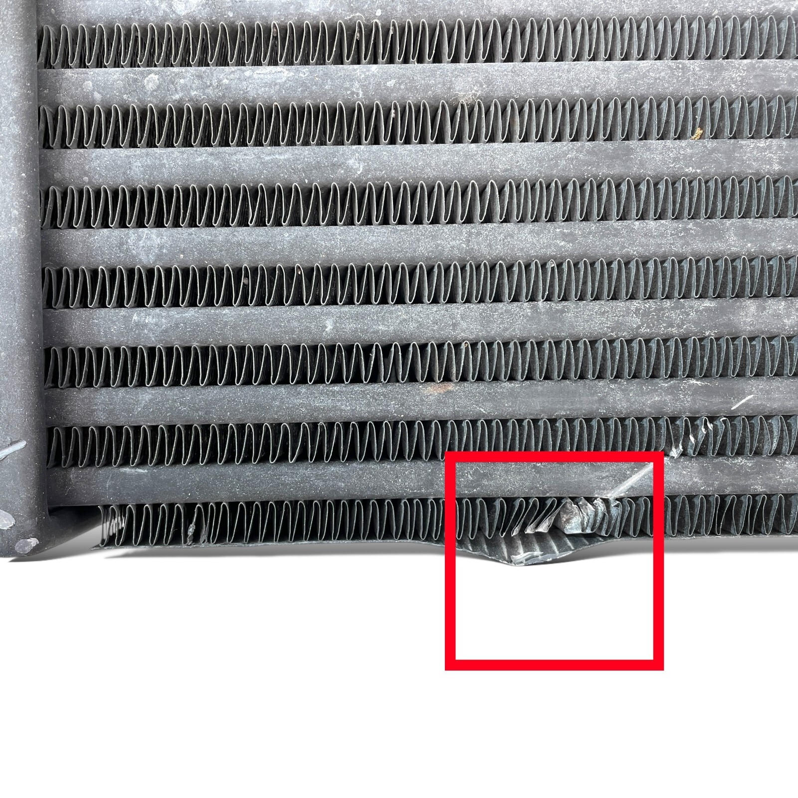 17-20 Maserati Ghibli 3.0L right passenger intercoolers radiator OEM 670035635
