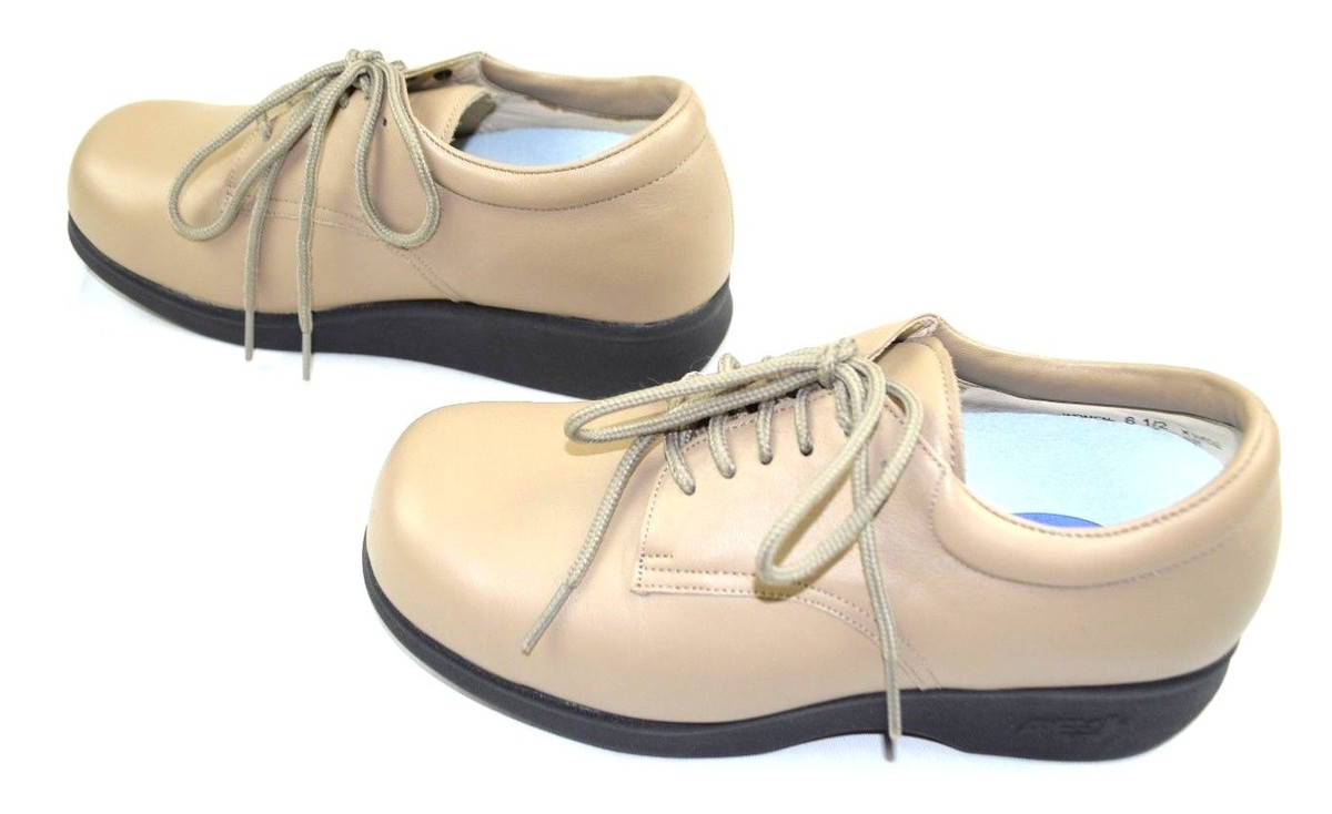 APEX B2400W Womens Ambulator Leather Biomechanical Lace Up 