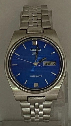 Vintage Casual Seiko5 Blue Dial 7009 & "D/D" Watch Automatic Stainless Steel
