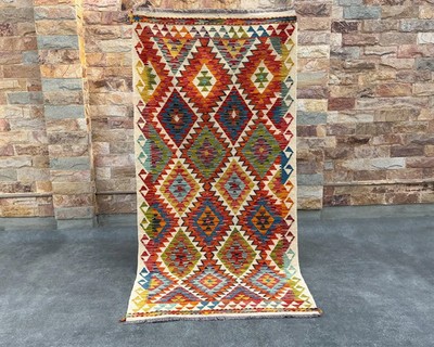 Handwoven Wool Kilim Dhurrie Rug Color Multicolor Handmade Design Carpet Rug