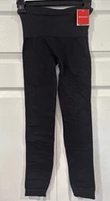 Spanx Woman’s Leggings Very Black Size S (2-4) NWT B15