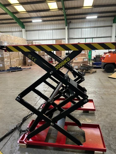 Ex Showroom Full Rise Car Scissor Lift, FHS3 3 Tonne Wheel Free Scissor LIft - Picture 2 of 6