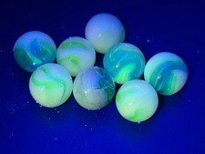 Vintage UV Uranium Marbles Swirl JABO Akro Fluorescent Longwave 365 nm LW READ